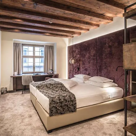 Goldener Adler, Bw Signature Collection 酒店