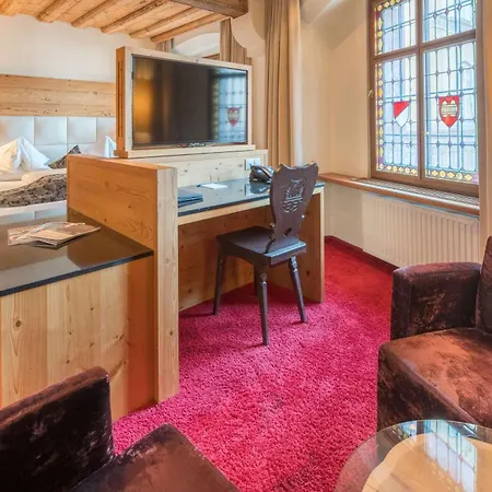 فندق Goldener Adler, Bw Signature Collection