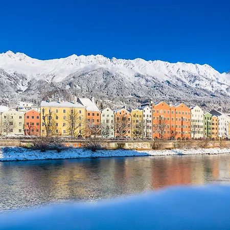 Goldener Adler, Bw Signature Collection 酒店