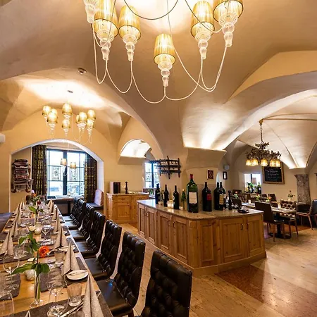 酒店 Goldener Adler, Bw Signature Collection 4*