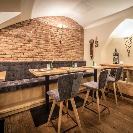 فندق Goldener Adler, Bw Signature Collection إنسبروك