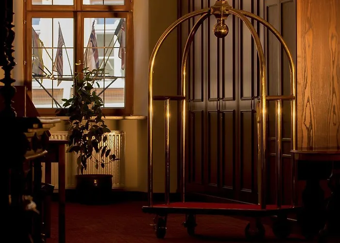 Goldener Adler, Bw Signature Collection 4*