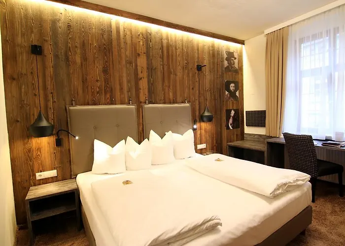 Otel Goldener Adler, Bw Signature Collection