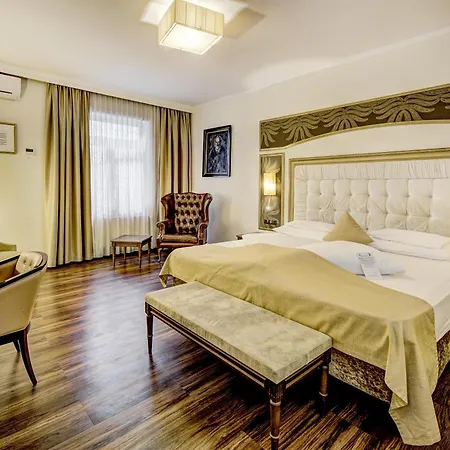 Goldener Adler, Bw Signature Collection 4* إنسبروك