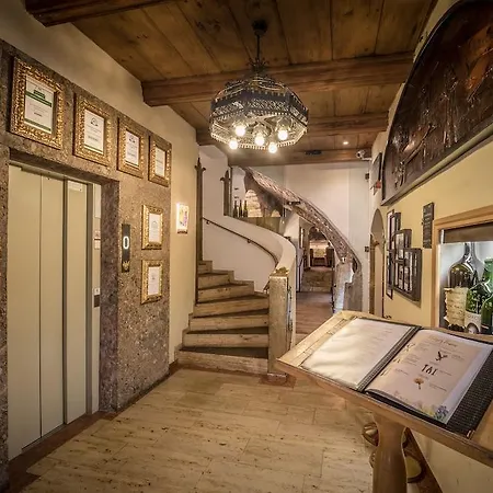 Hotel Goldener Adler, Bw Signature Collection 4*