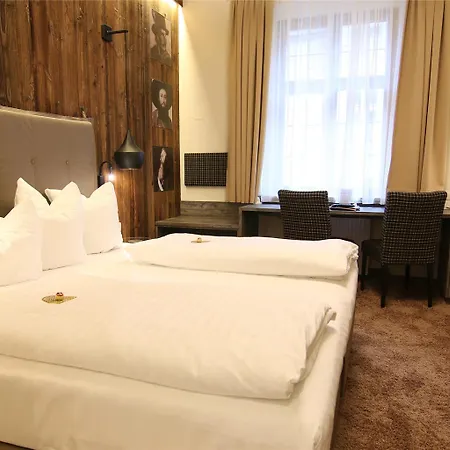 Hotel Goldener Adler, Bw Signature Collection Innsbruck