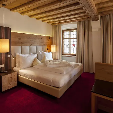 Goldener Adler, Bw Signature Collection 4*
