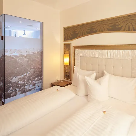 Goldener Adler, Bw Signature Collection 4*